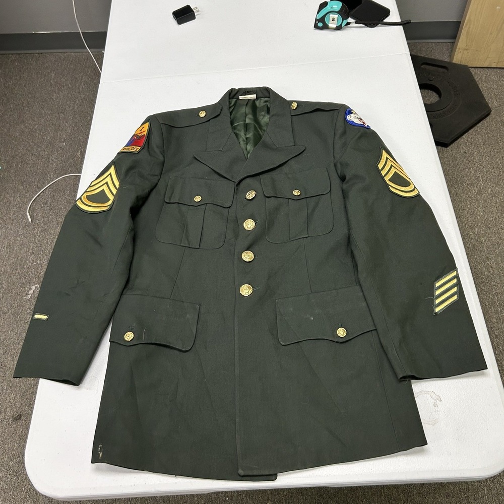 US Army Dress Green Jacket Mens 40R Green Master Sergeant 1st Armored Division